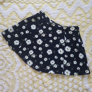 🌈 Beautiful 90s y2k Daisy Print Mini Skirt